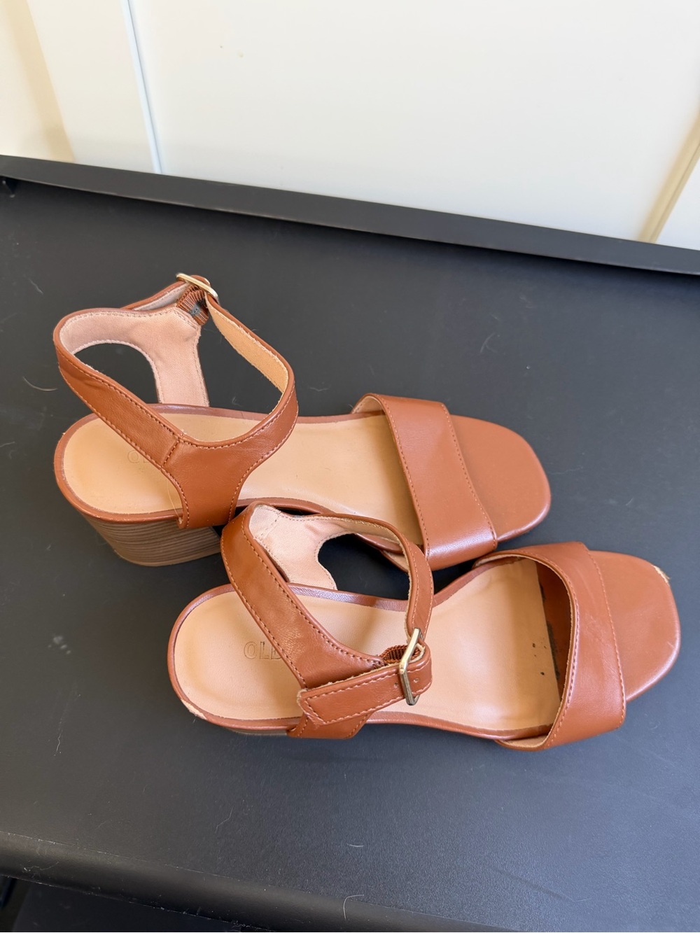 Old Navy Tan Brown Ankle-Strap Block Heel Sandals